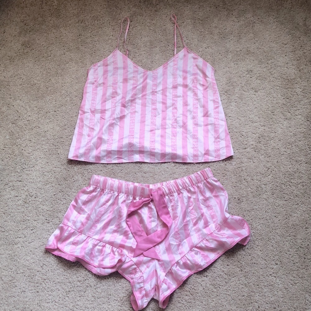 Victoria Secret, Top(size S) and Bottom(Size M) Sleep Set, Pink Stripes, Soft